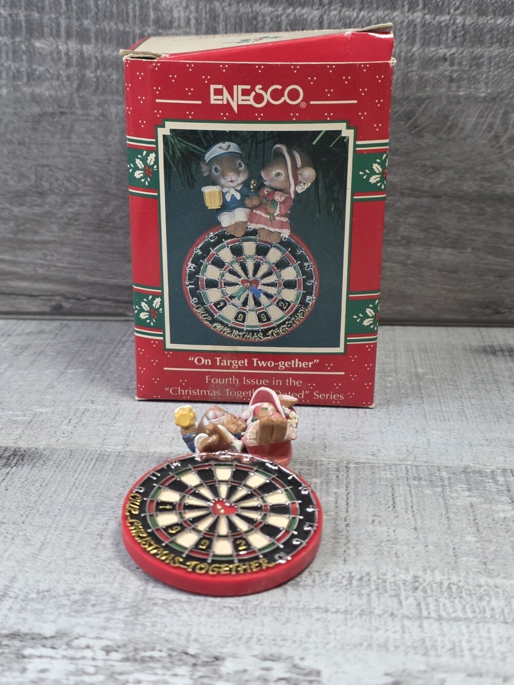 Enesco One Target Two-Gether A Mice Dart Board Ornament g44